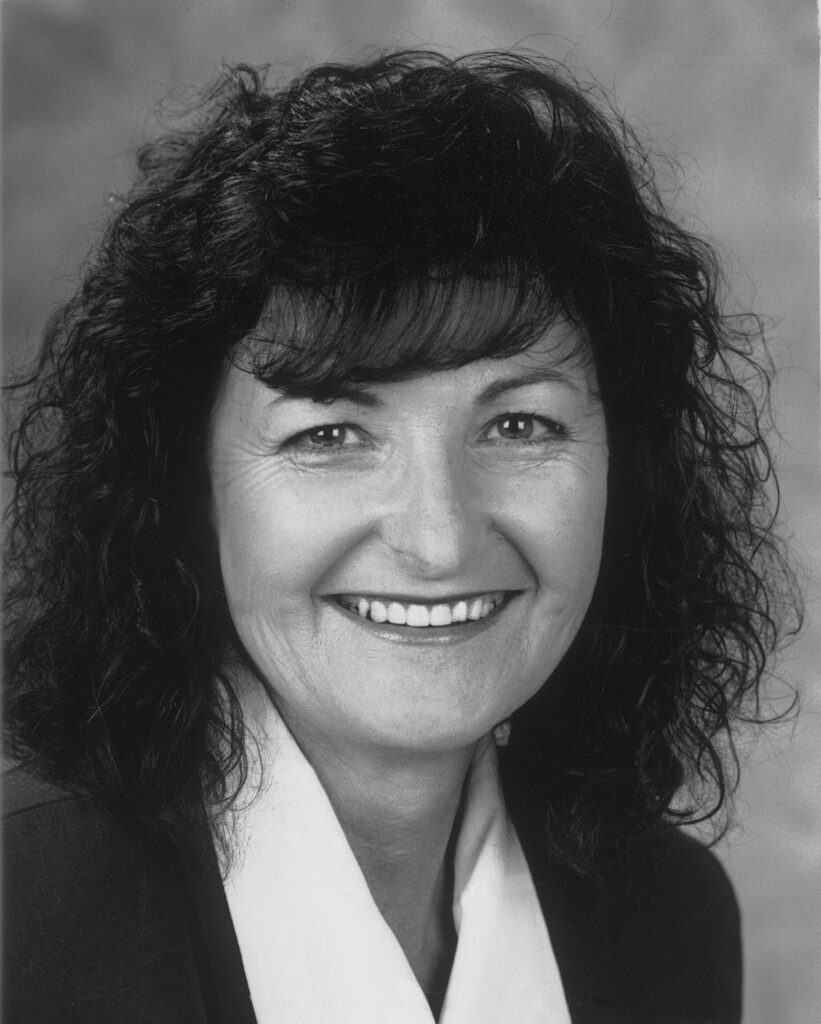 Geraghty, Mrs Robyn