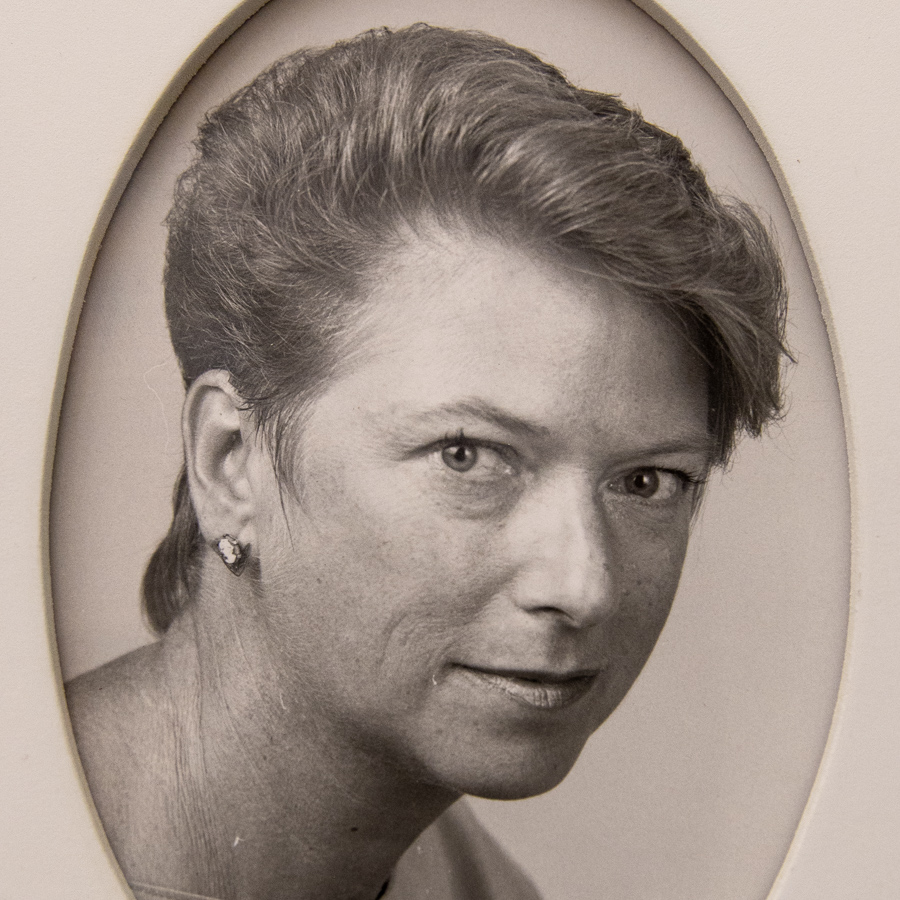 Pickles, Hon Carolyn