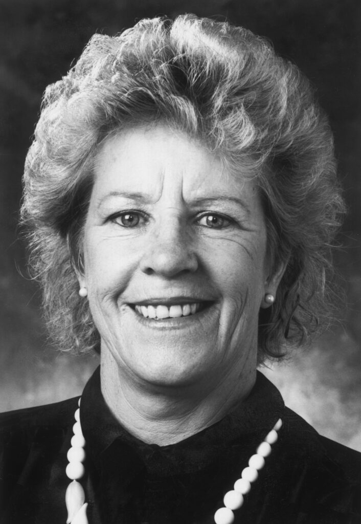Hutchison, Mrs Colleen