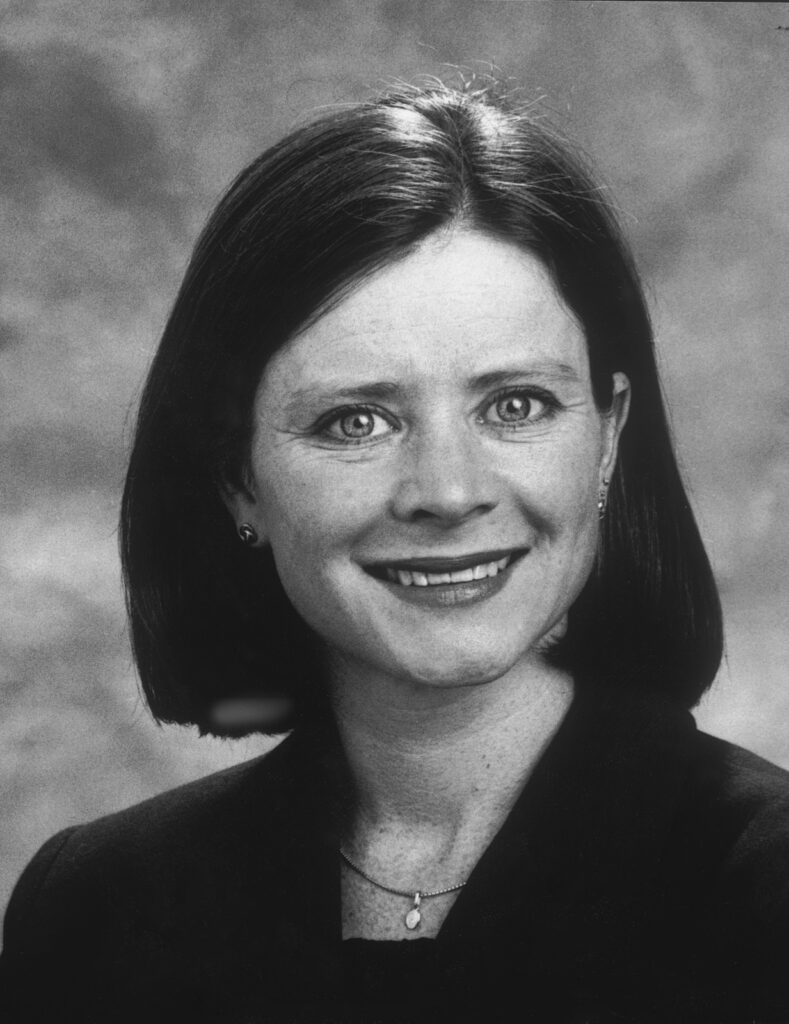 Maywald, Hon Karlene