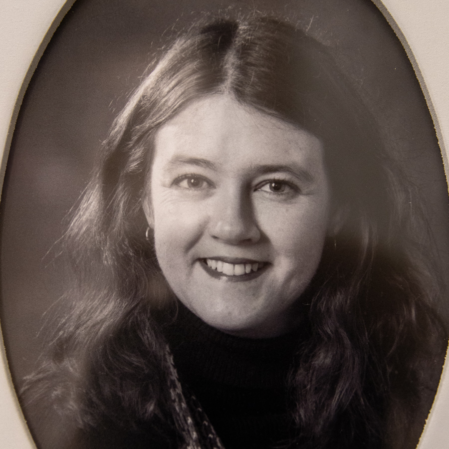 McPhee (nee Reynolds), Ms Kate