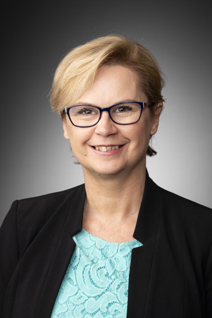 Scriven MLC, Hon Clare